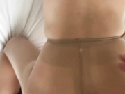 路虎4s店销售穿肉丝被客户带到酒店狂操