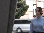 [JUQ-263] 両隣の中年男性に狙われた入居者―。 人妻の肢体をねぶり尽くす…。中年サンドイッチ性交 美咲かんな - 4of5