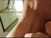 獨家推薦 漂亮長發氣質美女第一次和男友酒店開房 剛開始還有點靦腆害羞 各種體位配合幹得快哭了 國語1080P高清