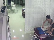 最新流出-女子SPA養生會所攝像頭黑客破解拍攝到的穿著瘦身衣褲來做皮膚保養的美少婦 身材性感陰毛濃密誘惑十足 原版高清