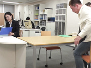 [NHDTB-799] 媚薬チ○ポを即ハメされ仕事中にもかかわらず絶頂が止まらないタイトスカート美尻OL2 【破解】 - 4of5