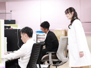 PJAM-043 同期の男を食い散らかして営業に異動した私ですが、肉便器営業を叩き込まれた結果、 - 1of5