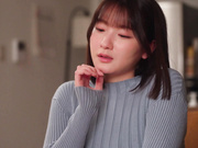 [破解] SONE-901 弱みを握られたKカップ秘書はなめくじ社長におっぱいをふやけるまで舐め犯●れ乳奴●として飼いならされる 鷲尾めい - 1of5