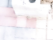 大奶少妇约会司机炮友到马路下面的桥洞啪啪真服了这哥天气那么冷户外还能硬