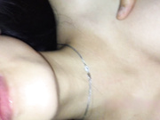 重磅福利美女设计师和长屌小男友性爱视频流出近距离特写口爆吞精