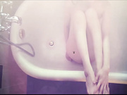 【网曝门事件】最新6女7男群交趴“公厕团”疯传 6大一女生背着各自男友约战7男群P 摄影集614P 视图完整版