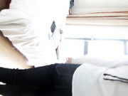 学院派私拍身材不错的小模特套路摄影师，开价一夜三万才肯约