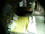 360水滴褕拍學生情侶饑渴太久了,周末開房換著資源打了好幾炮,對話各種騷話