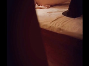 剧情演绎网红美少女闺房偷看A片欲望难耐道具自慰高潮大叫好想要被老爸看见突然闯入爱抚互舔啪啪啪对白淫荡