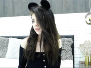 大长腿长相清纯国外萌妹子吊带黑丝很是诱人 床上按摩器自慰表情诱惑喜欢不要错过