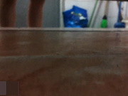 经典盗摄视讯冒死盗摄美女尿尿惨遭发觉