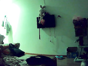 黑客偷拍小夫妻看AV看多了 也要练练站着操逼