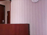 美女如云的餐厅高级坐厕偷拍第43季有点自恋的美眉一边嘘嘘一边对着镜子表情