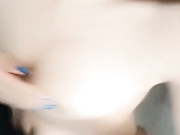 最新漂亮美乳美女『梦梵』全裸与长屌男友激情做爱 先用完具玩出水再骑乘J8插入 窗前后入无套猛操 口爆吞精