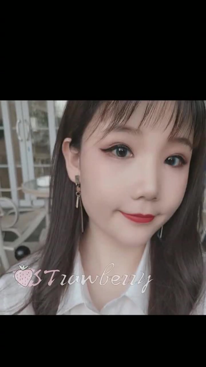 【网曝门事件】某大学外语系花分手后性爱私拍被渣男友流出 圆挺爆乳 女上骑乘 性感媚惑 完美露脸 高清720P原