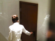 国内会所极品OL上厕所，下体全景一览无余第四部