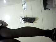 自形整理前景卫生间TP丝袜美女嘘嘘