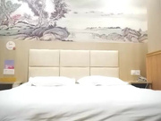 鸭哥侦探探花约了个短裙少妇啪啪，口交舔弄上位骑乘后入抽插猛操_ev