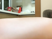 极品推特网红生物老师『闵儿』主动撩长裙发骚诱惑学生 脱下丁字裤自慰搞的小穴水汪汪