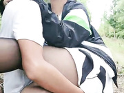 激战小树林露脸口交大鸡巴地上车上各种抽插