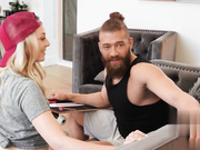 现实之王-莉莉·拉里马想学习滑板&桑德·科沃斯是这项工作的合适人选