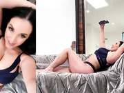 安吉拉·怀特和约翰尼·西恩斯在家里激情做爱