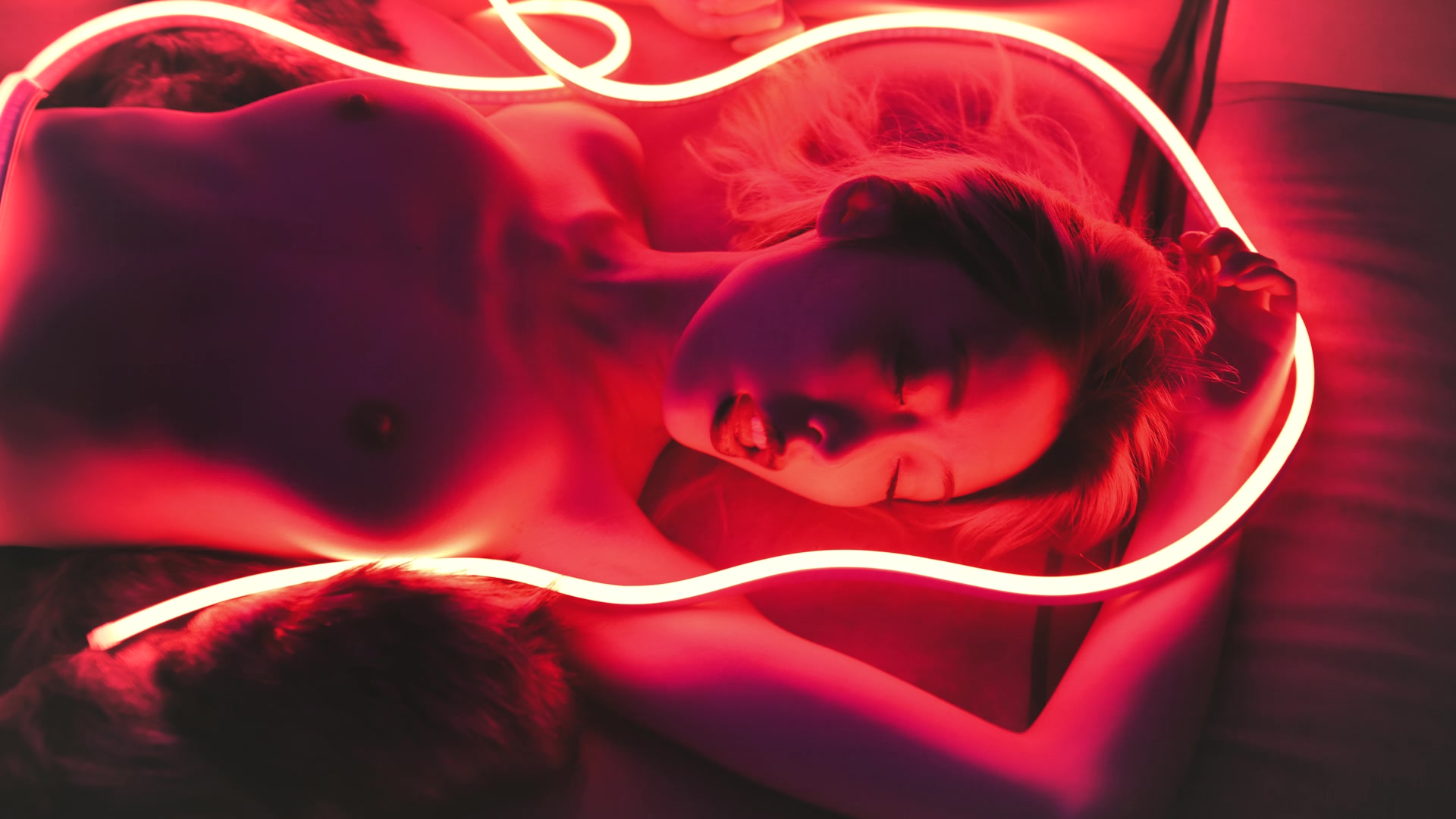 色影大师王动WANIMAL最新官方出品2017年5月VIP新炮图VIP视频 极致妖艳 终极诱惑 鼻血狂喷不止 高清收藏版