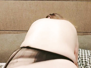 爆乳黑丝御姐口交大鸡巴主动上位求插浪叫不断